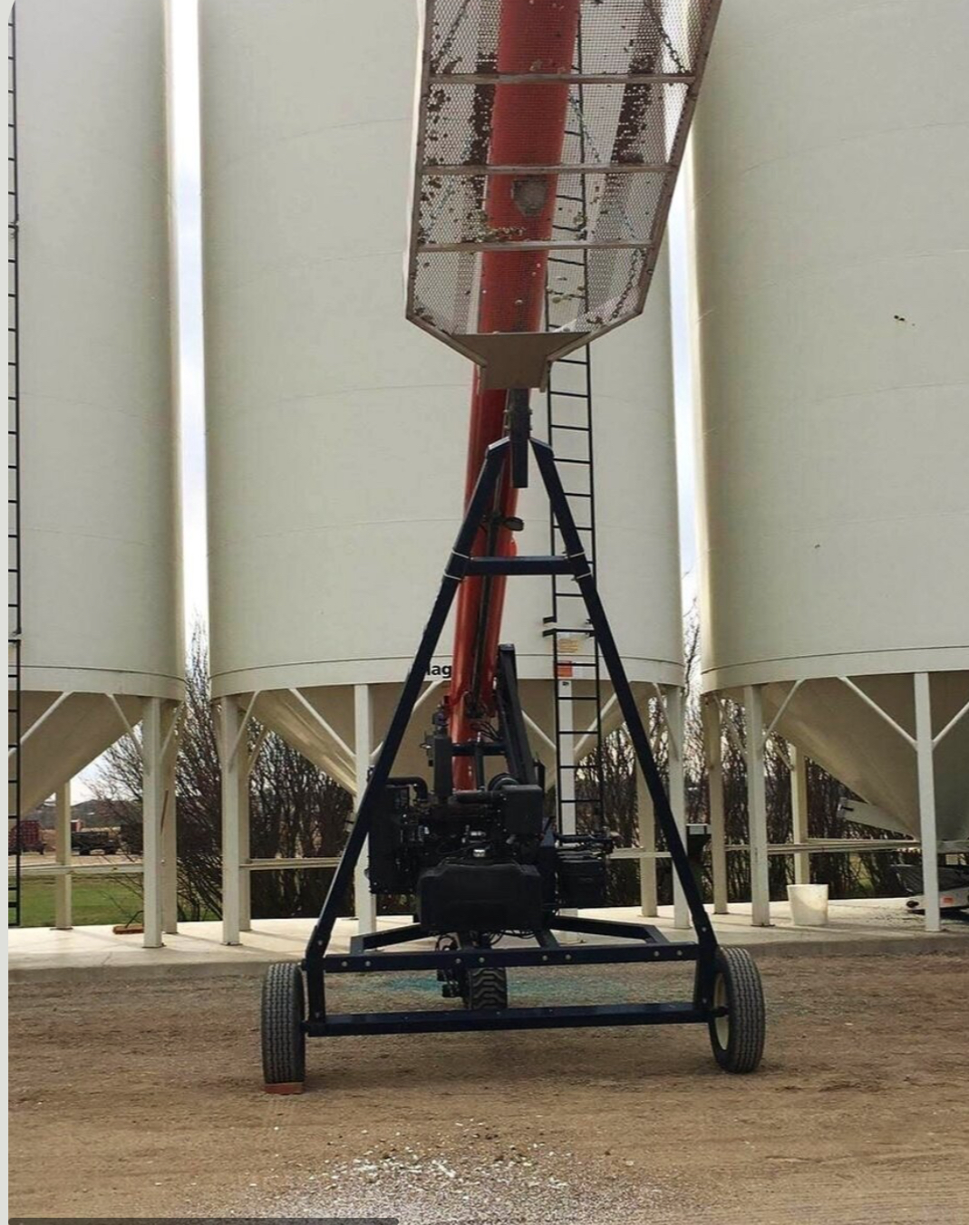 Fertilizer Screen - View 1